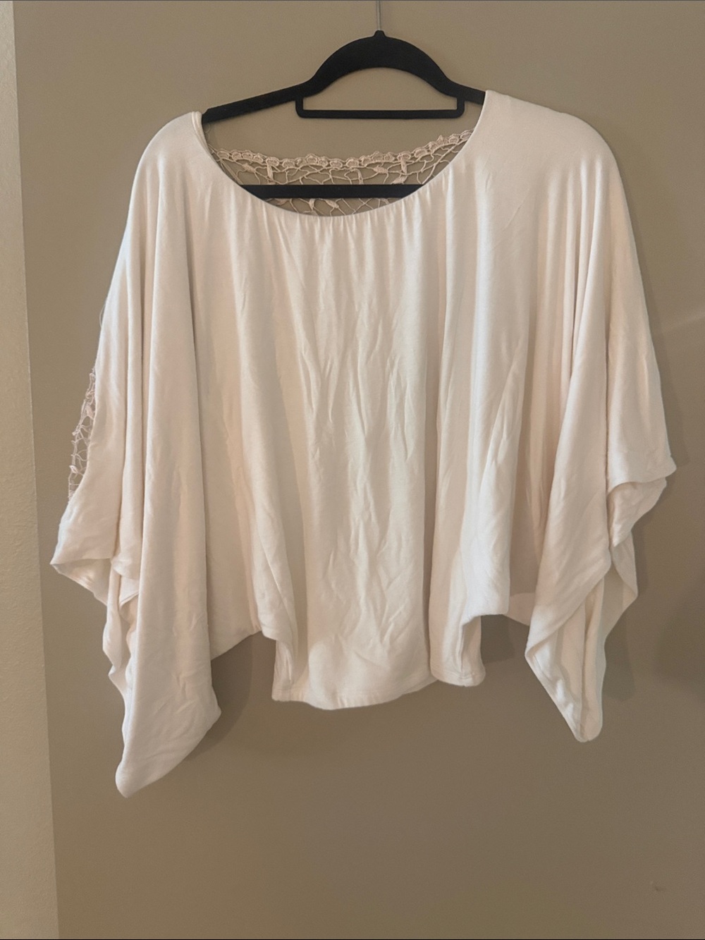 Sky Cream Lace-Trim Flowing Tunic Top